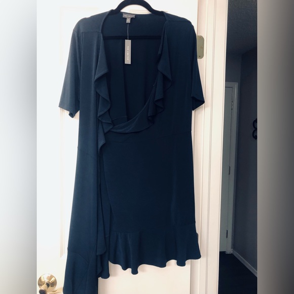 The limited  wrap dress. New! PL (12P) Dark Navy blue color. - Picture 4 of 5